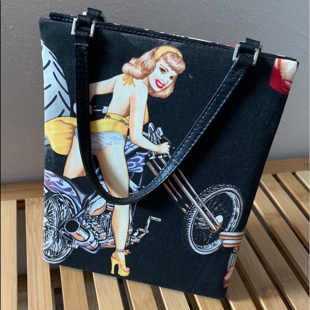 Far Nine Vintage Look Biker Purse